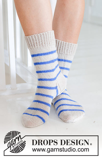 DROPS Fabel - Marina Del Ray Socks