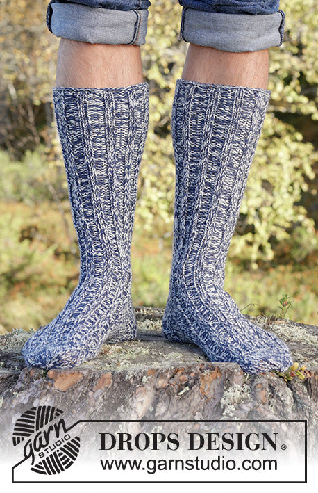 DROPS Fabel - Hiker's Rest Socks